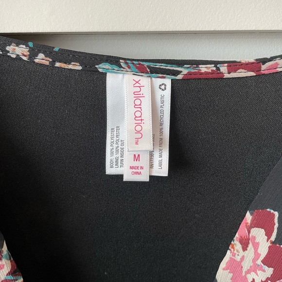 Romper - Picture 2 of 4